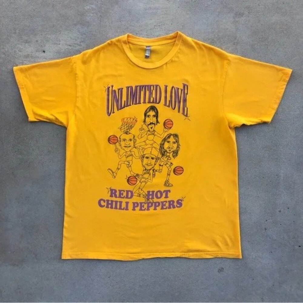 Red Hot Chili Peppers Unlimited Love Lakers T-Shirt - Picture 2 of 3